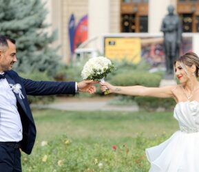 Le_charme_des_robes_de_mariage_vintage_dans_une_célébration_écologique