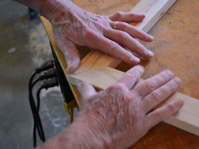 Zoom_sur_le_bois_écologique_:_le_nouvel_allié_des_menuisiers_soucieux_de_l_écologie
